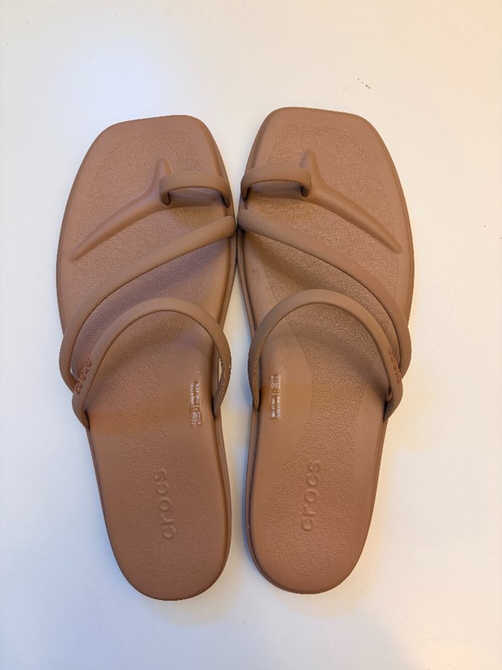 Crocs Women's Miami Toe Loop Sandals SIZE 10 - Milk Chocolate